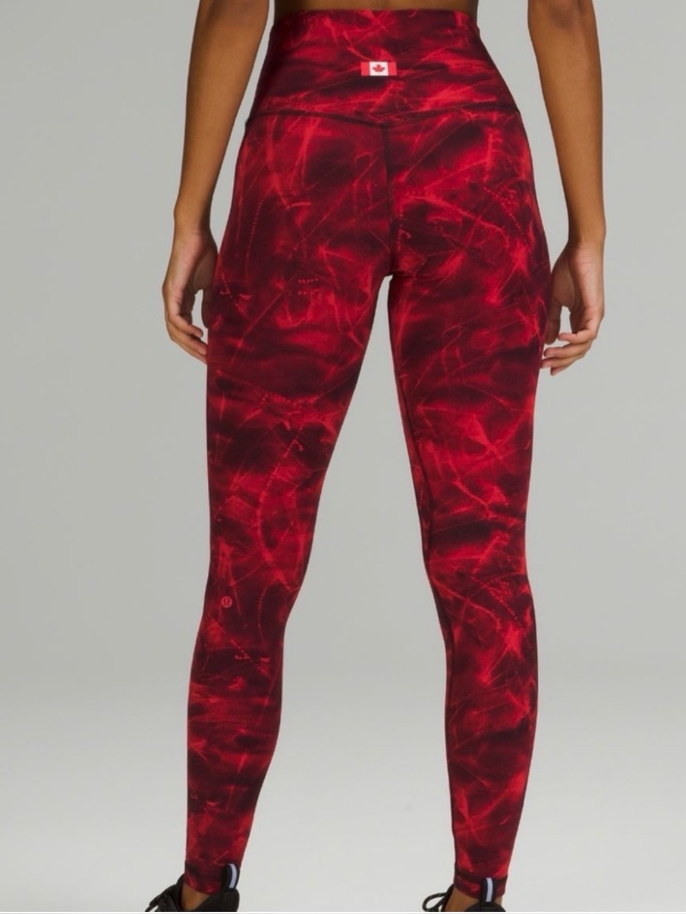 High-Rise Red Printed Performance Leggings